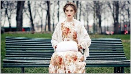 Ruské šaty - pro světlý etnický obraz