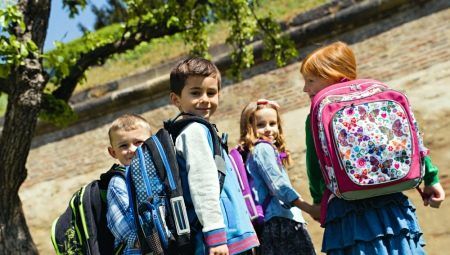 Vybrat školní batoh pro děti do 10 let