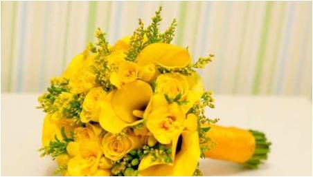Žlutá svatební kytici: výběr barev a jejich kombinací