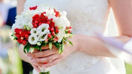 Svatební kytice nevěsty z eustoma